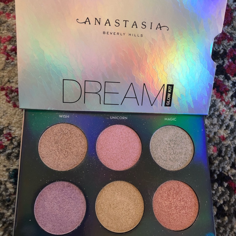Anastasia BH Dream Glow Kit